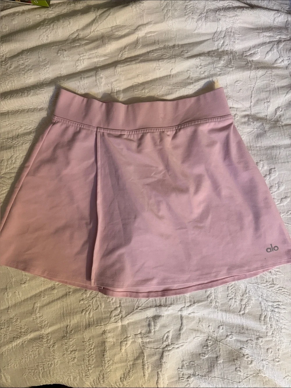 ALO sweet pink backspin skirt